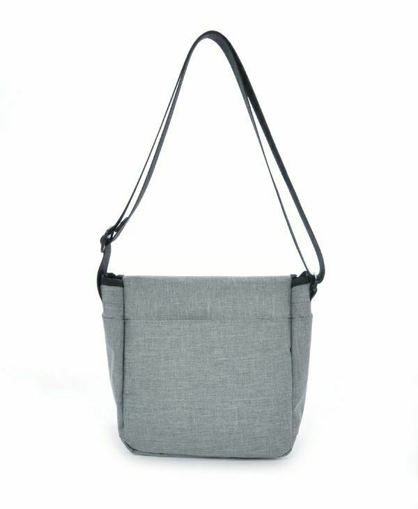 anello ショルダーバッグ 多収納 A5 THE DAY AT-N0661