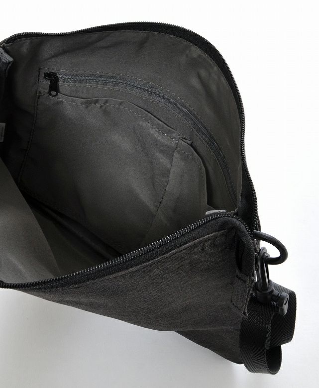 anello ショルダーバッグ 多収納 A4 THE DAY AT-B1715