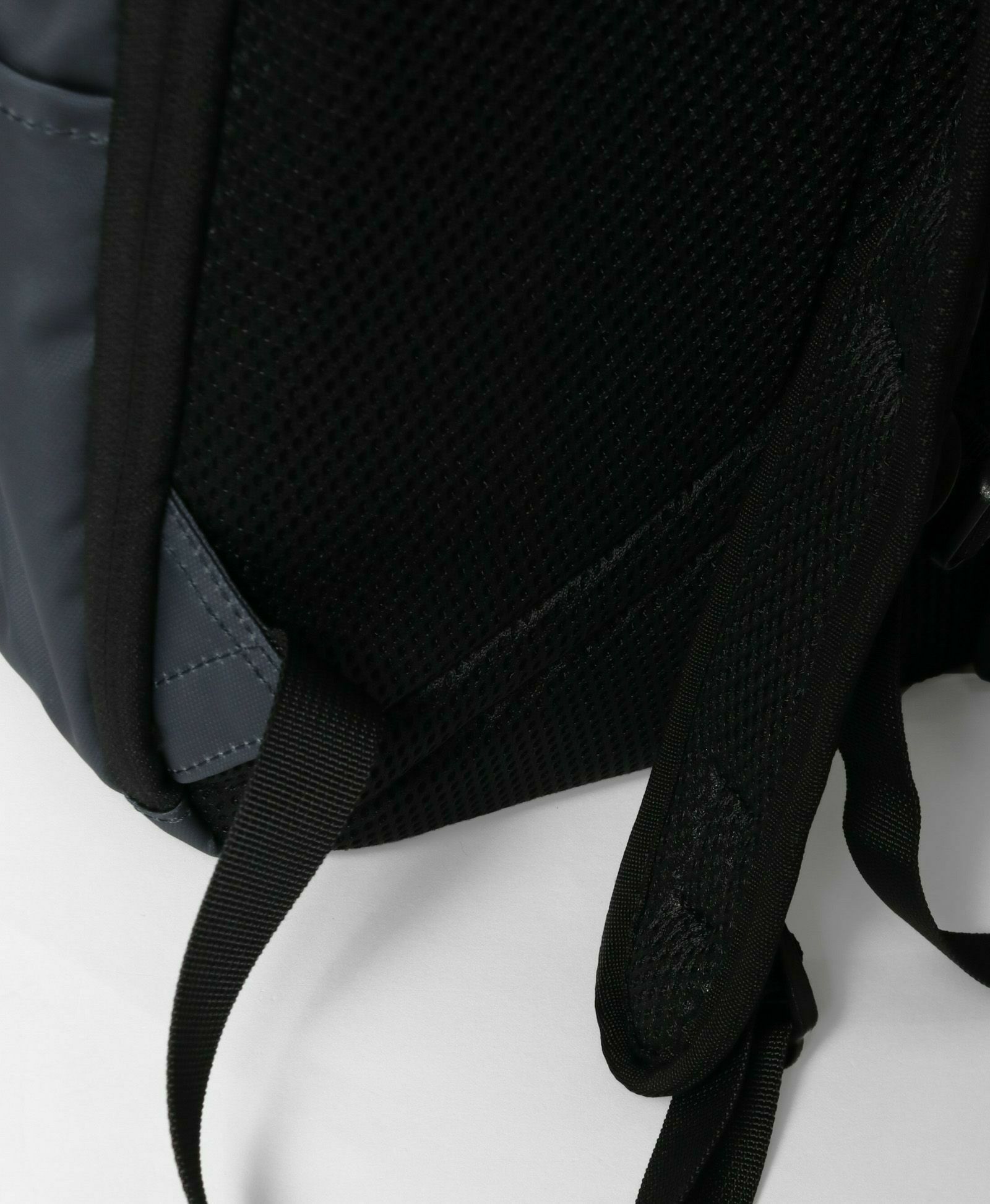 anello リュック バックパック 撥水 多収納 PC収納 A4 NESS AT-C2545