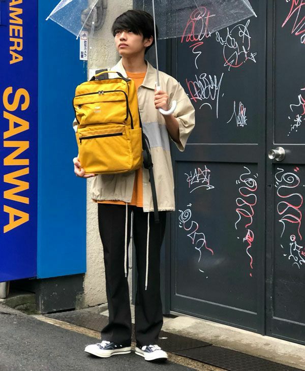 Anello Track 10ポケットスクエアリュック マスタード ファッション通販