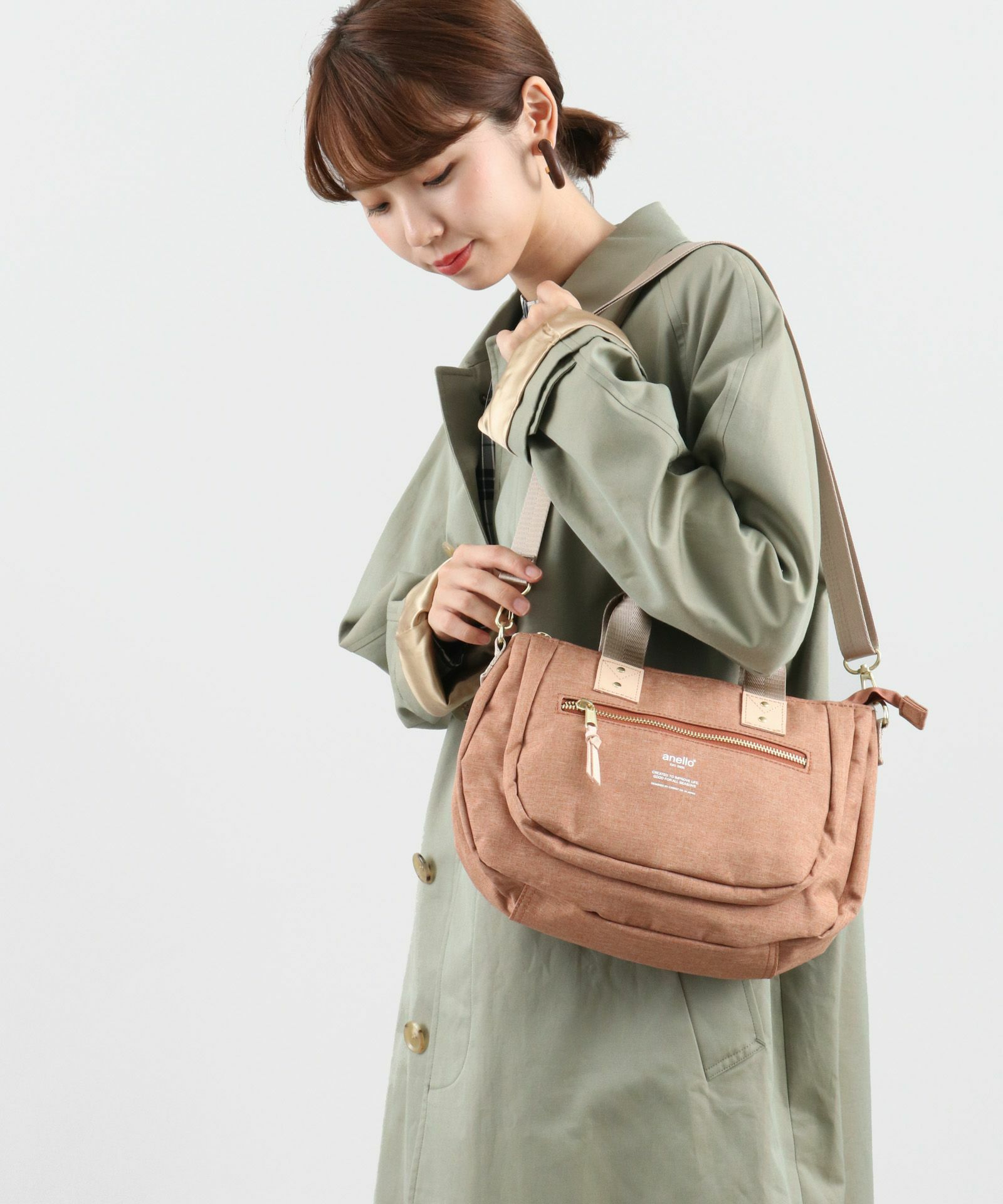 anello ショルダーバッグ 多収納 2WAY A5 ATELIER AT-C3163