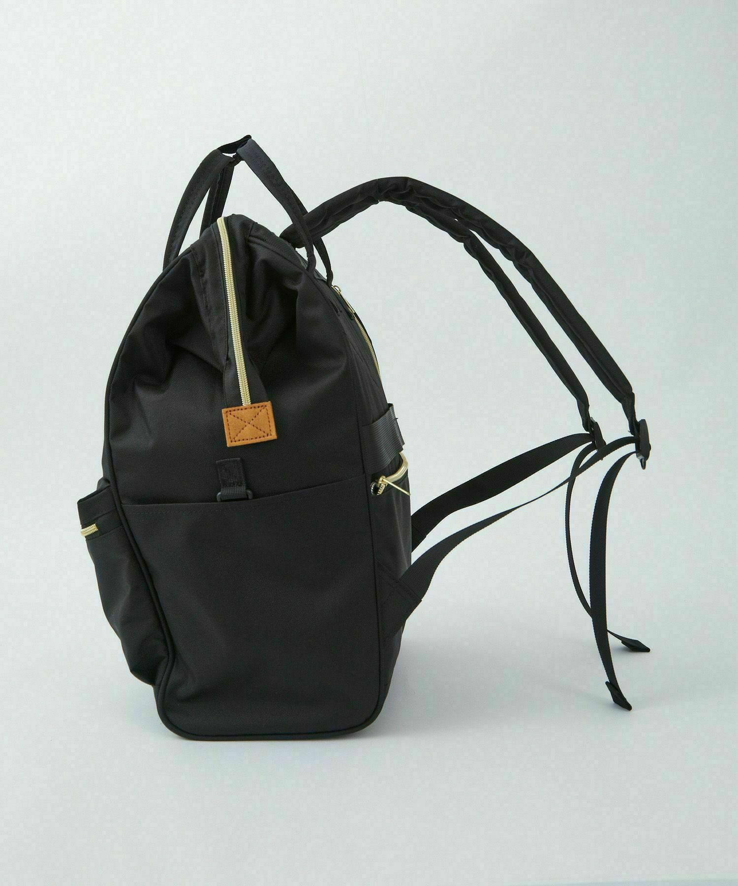 anello リュック バックパック 口金 撥水 多収納 PC収納 ﾘﾌﾟﾘｰﾌﾞ A4 CROSS BOTTLE ATB2521R