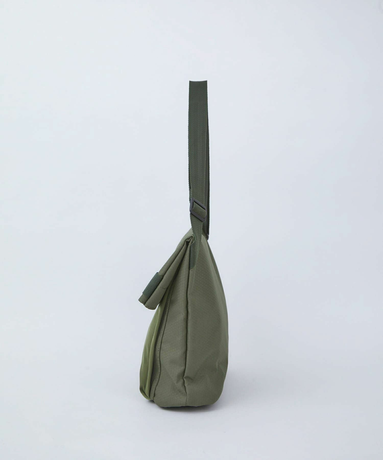 anello ショルダーバッグ 多収納 A4 OLIVE ATS0922