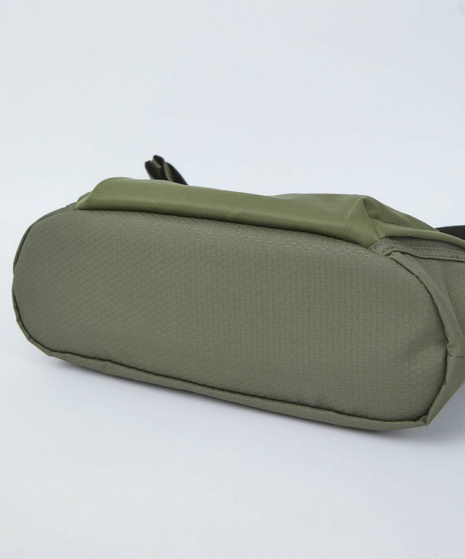 anello ショルダーバッグ 多収納 A4 OLIVE ATS0922