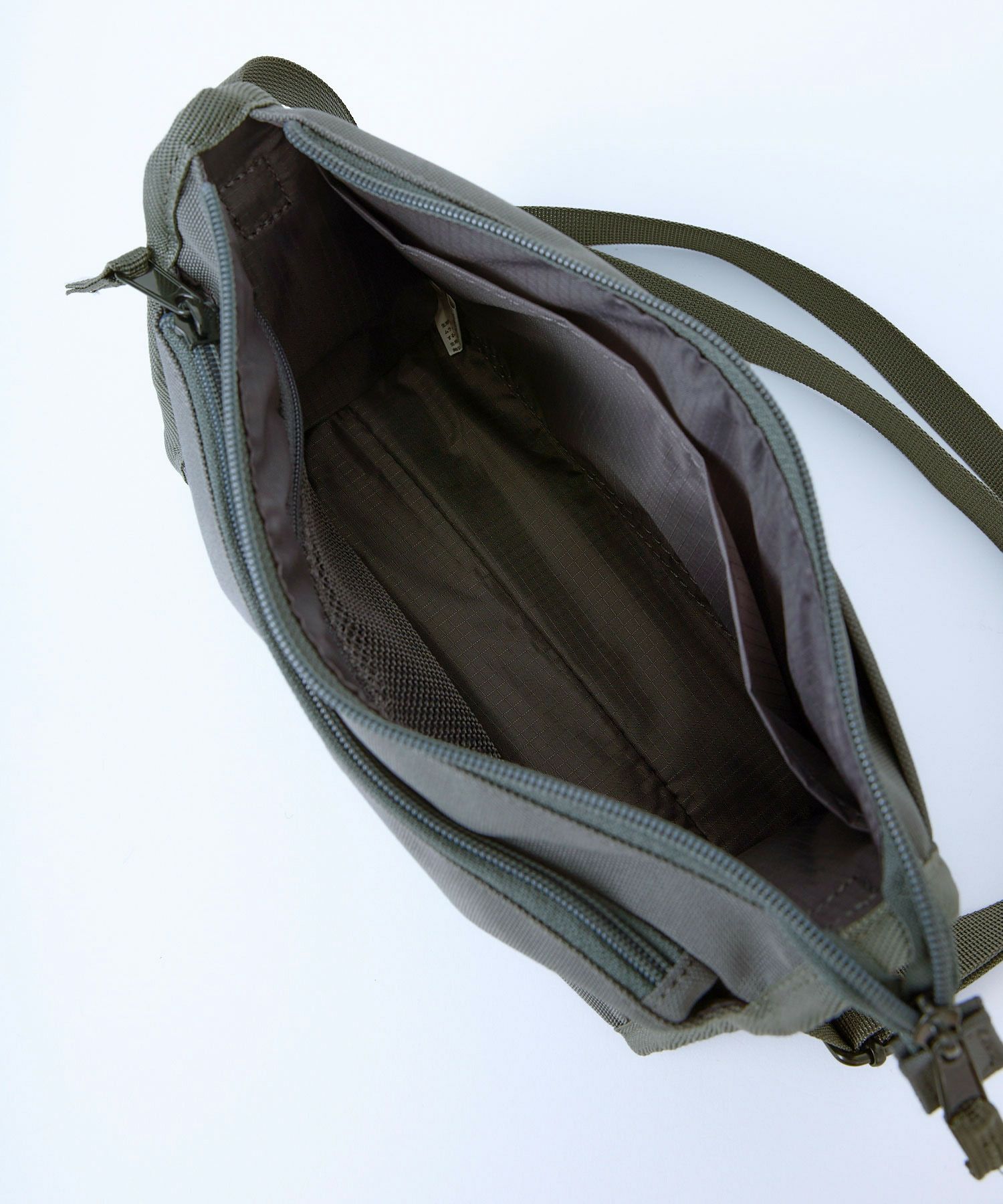 anello GRANDE ショルダーバッグ 軽量 撥水 多収納 mini CABIN GTM0173