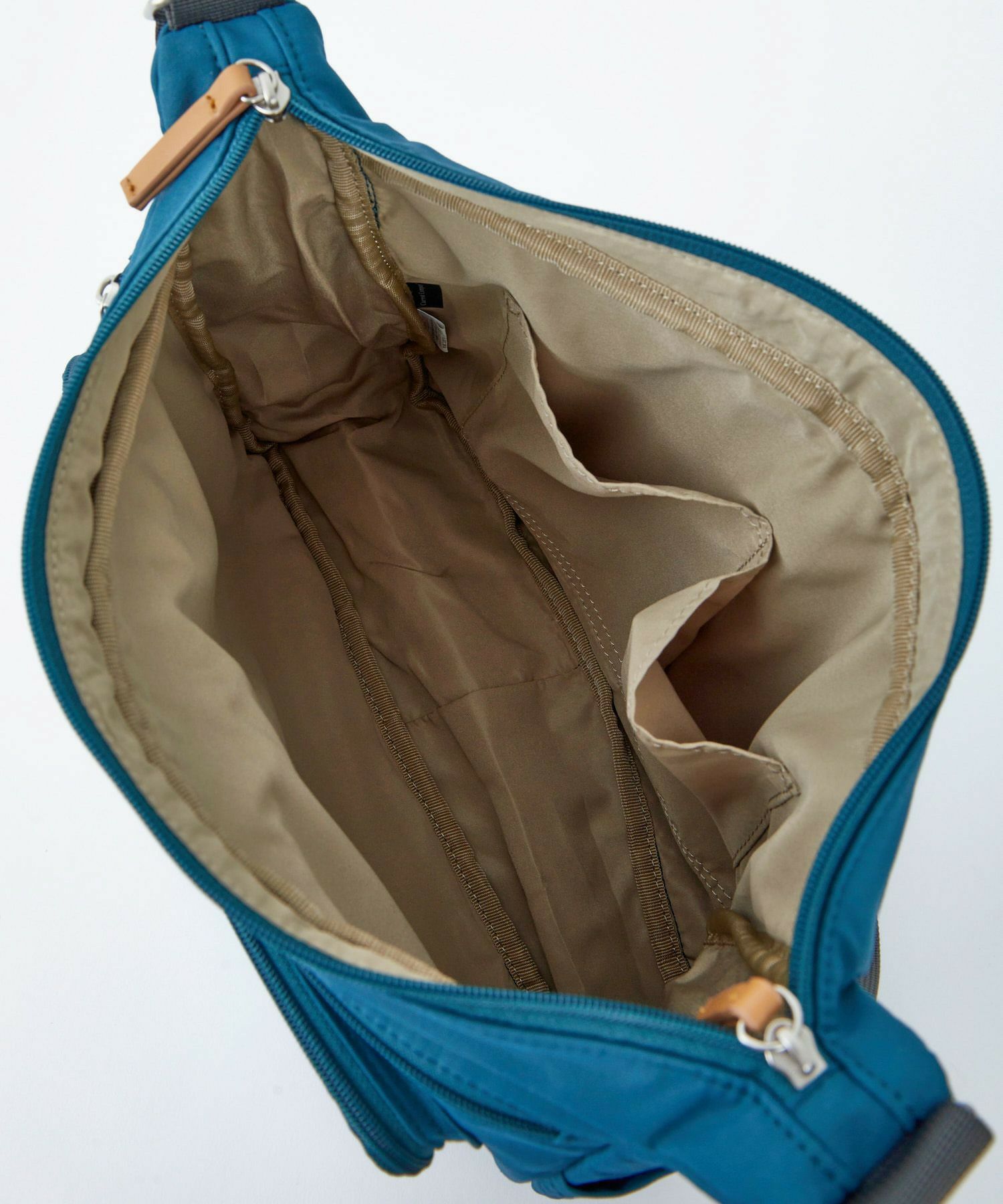 anello GRANDE ショルダーバッグ 多収納 A4 CINNAMON GTM0334