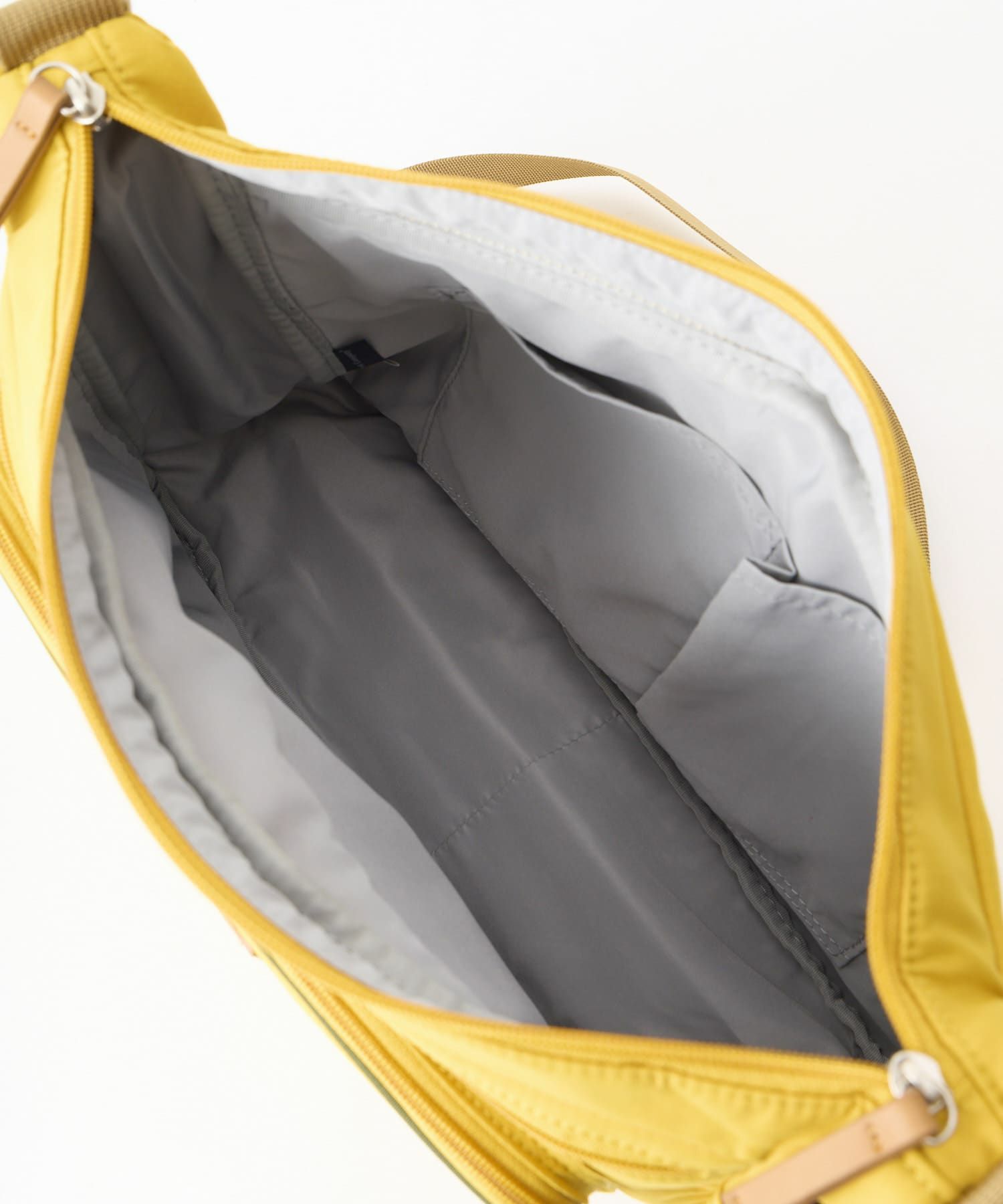 anello GRANDE ショルダーバッグ 多収納 A4 CINNAMON GTM0334