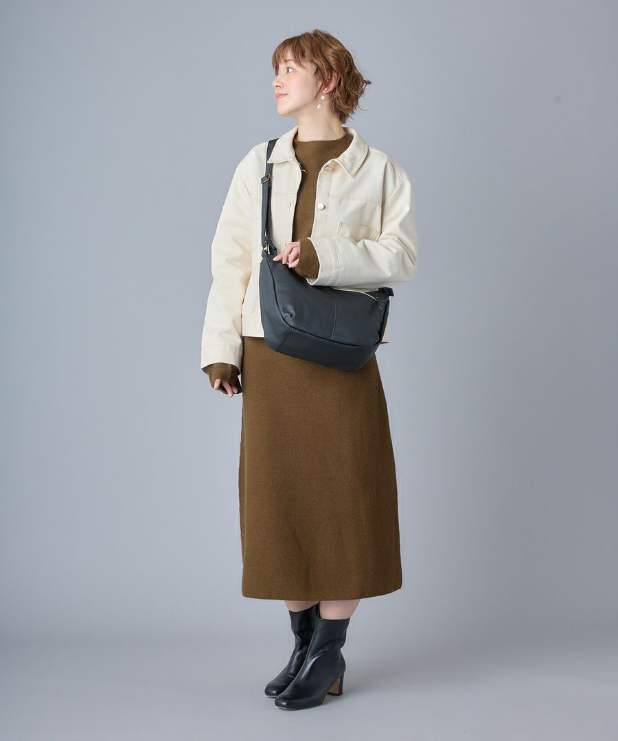Legato Largo ショルダーバッグ  A5 スモーキーシボフェイクレザー LU-H0906Z