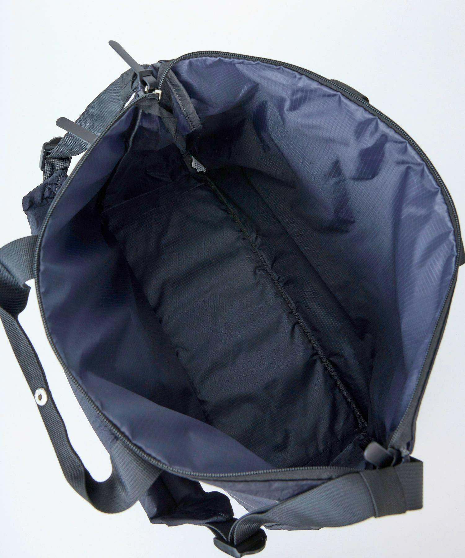 anello GRANDE トートバッグ 軽量 撥水 A3 極厚パッドかばん GIB4397