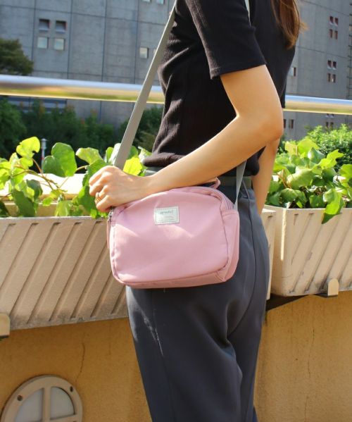 motte ミニショルダーバッグ