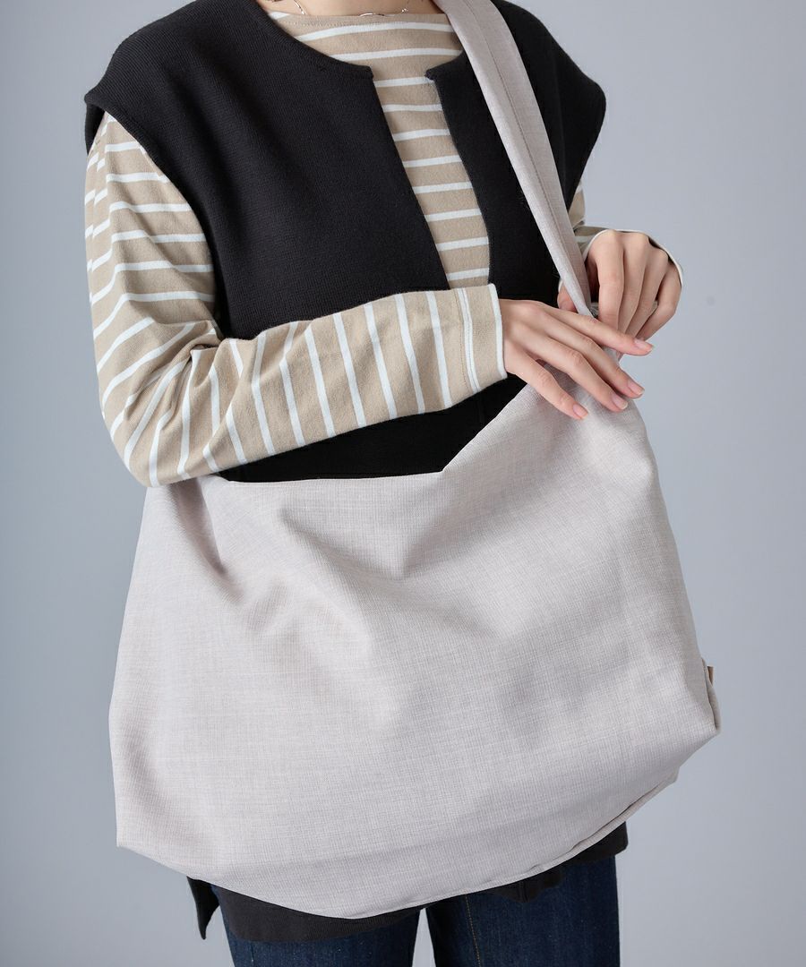 Legato Largo ショルダーバッグ  A4 ハンモックバッグ　リネン調ポリ LG-F3114