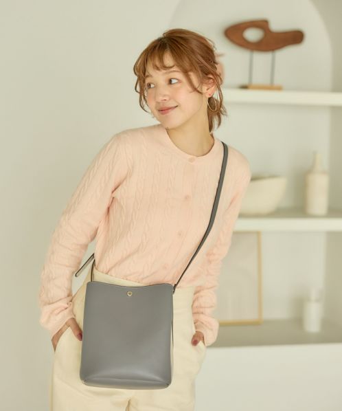 かるいかばん】縦型ショルダーバッグ | ショルダーバッグ