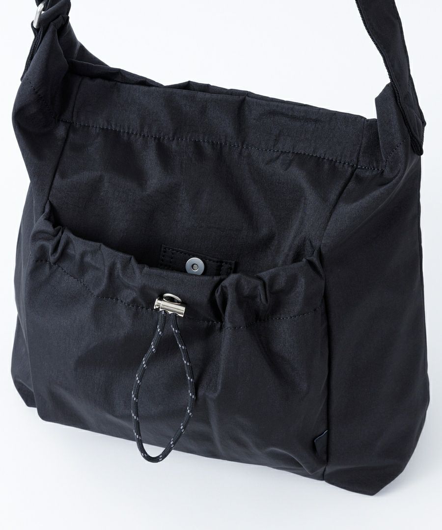 Legato Largo ショルダーバッグ 撥水 A4 ドロストバッグ LI-E1625