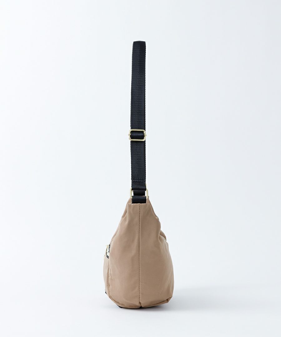 Legato Largo ショルダーバッグ 撥水 A5 カジュアルポリエステル LH-V0181