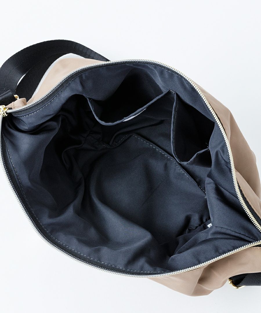 Legato Largo ショルダーバッグ 撥水 A5 カジュアルポリエステル LH-V0181