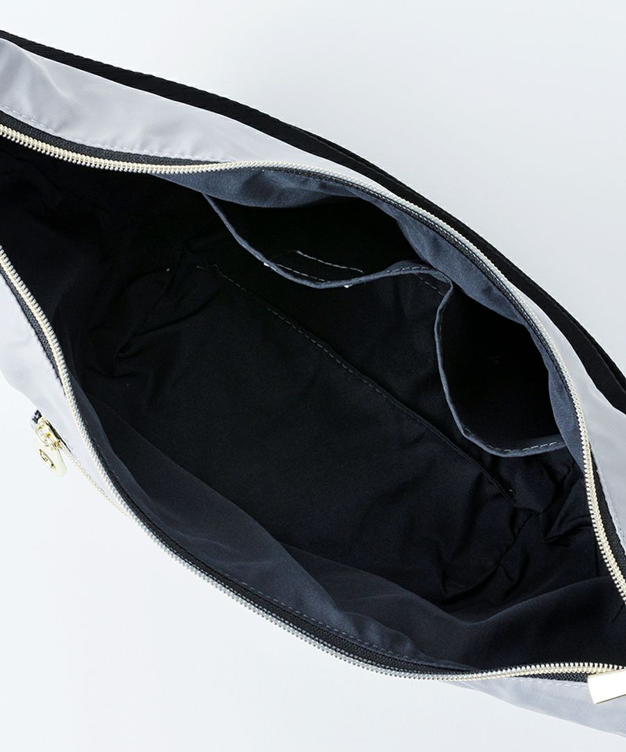 Legato Largo ショルダーバッグ 撥水 A5 カジュアルポリエステル LH-V0181