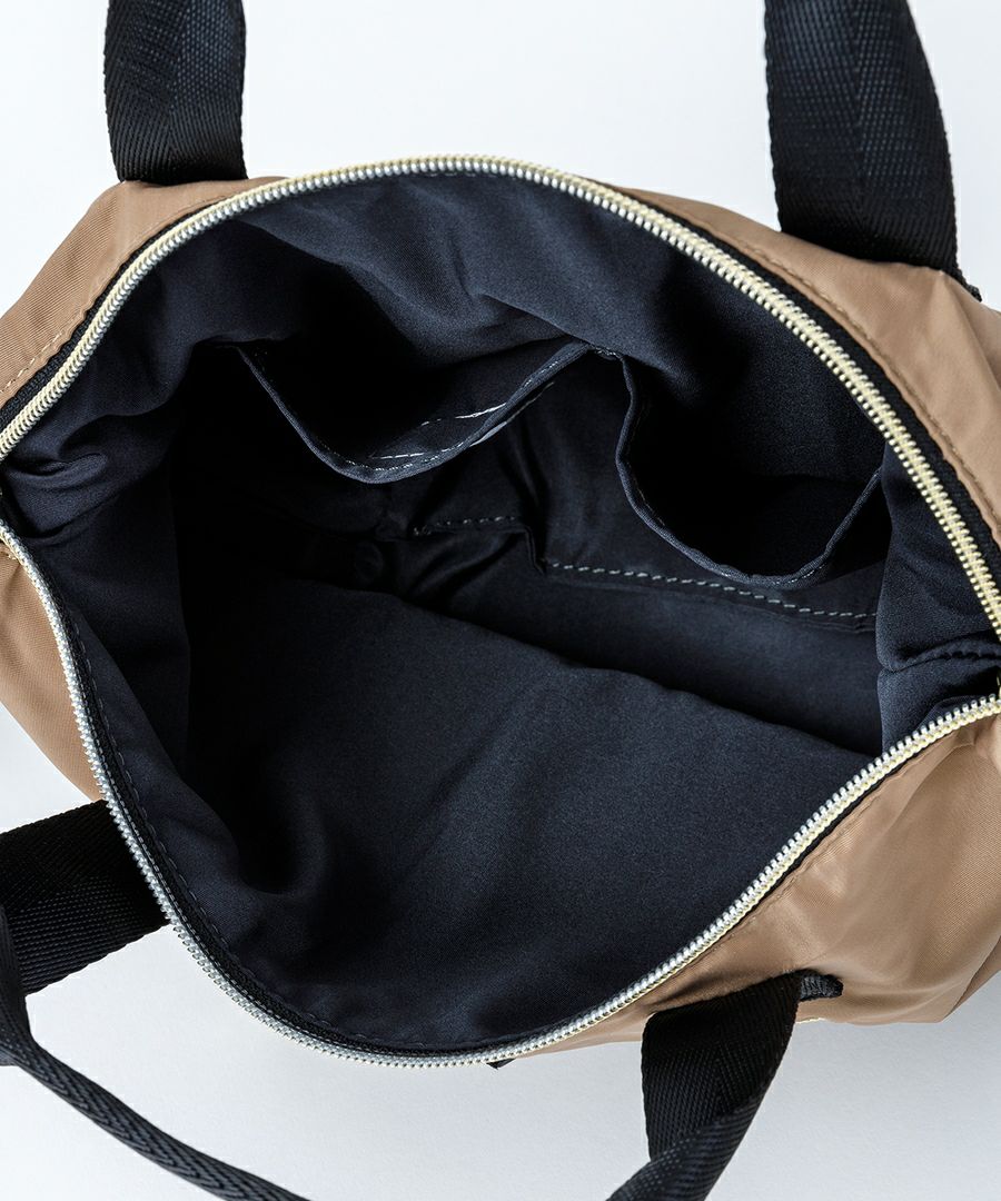 Legato Largo ショルダーバッグ 2WAY A5 カジュアルポリエステル LH-V0182