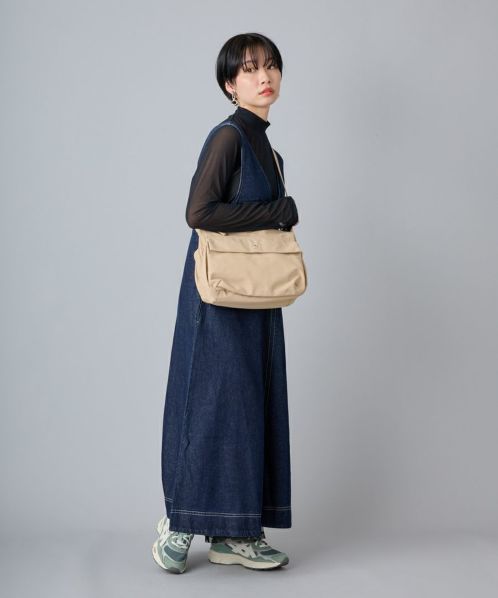 ALVNG AR ANTS ショルダーバッグ