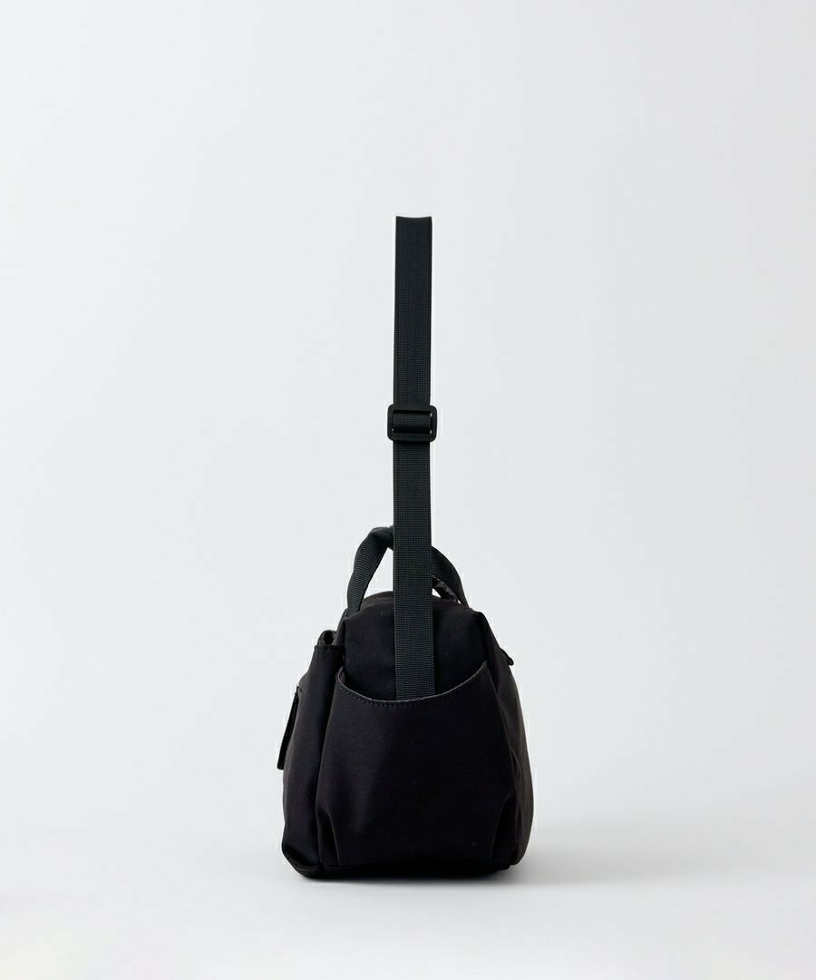 anello GRANDE ショルダーバッグ 軽量 撥水 2WAY 多収納 A5 IRIS GHN1093