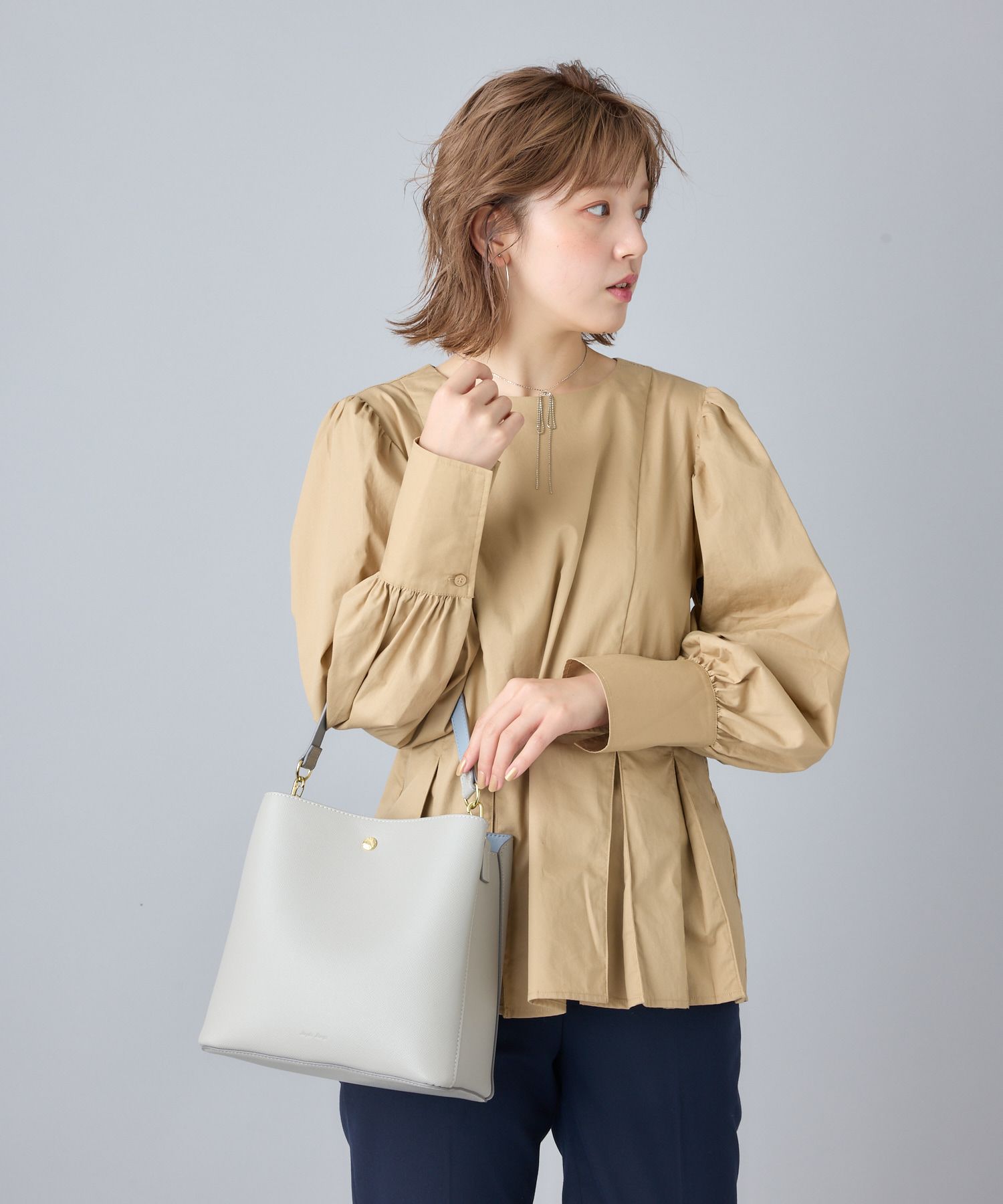 Legato Largo ショルダーバッグ たすかるっかばん 軽量 カクシボ お手入れ楽々 2WAY A5 たすかるっかばん LH-F3373