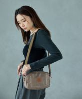 【 】★ショルダーバッグ★ Line Mini Leather Bag 000000008913-01-l.jpg?t=