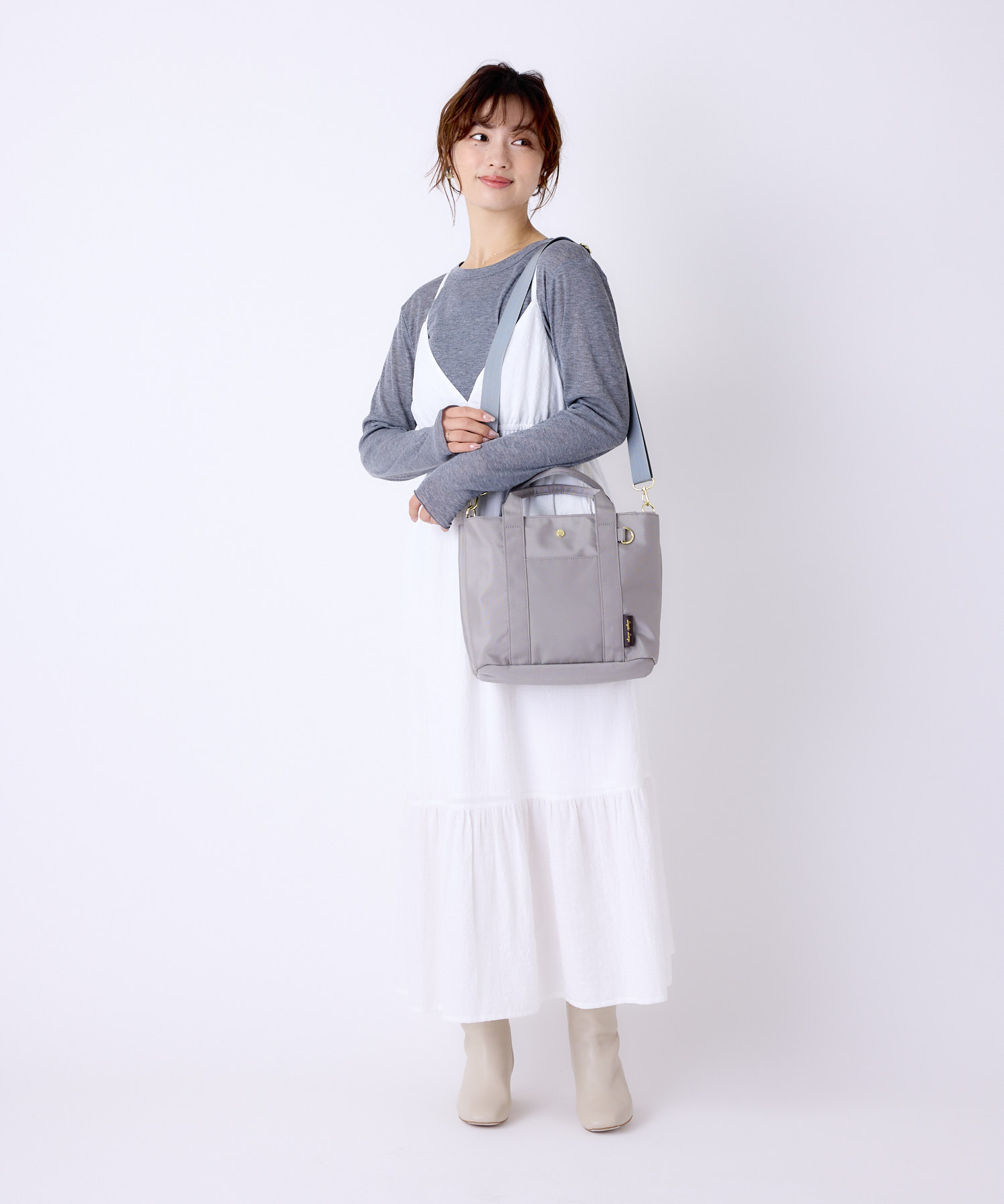 Legato Largo ショルダーバッグ 簡探バッグ 撥水 整理整頓 仕切り A5 簡探バッグ LT-F3411