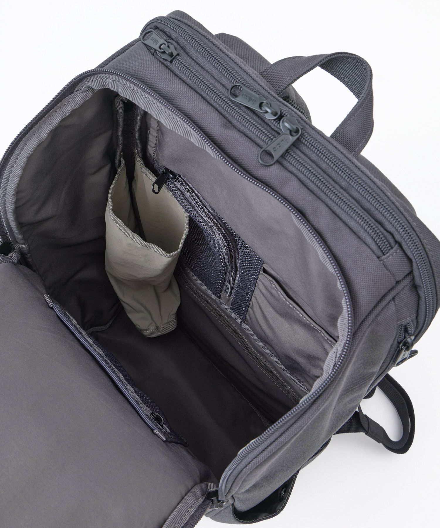 fulcro リュック バックパック 撥水 正面ダブルハンドル 多ポケット メッシュポケット キャリーオン A4 ESSENCE fma-0006