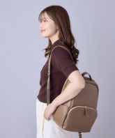 ショルダーバッグ にもなるリュック クロッカス 上品なリラックス感と軽さが自慢の「kanana project シュス