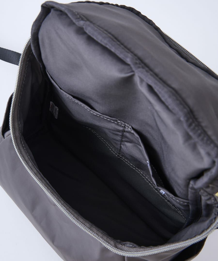 Legato Largo リュック バックパック 撥水 自立 軽量 合皮使い合わせ A5 グロッシーコンビ LI-E1595