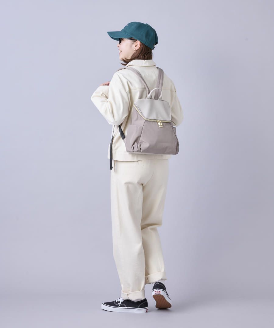 Legato Largo リュック バックパック 撥水 自立 軽量 合皮使い合わせ A5 グロッシーコンビ LI-E1595