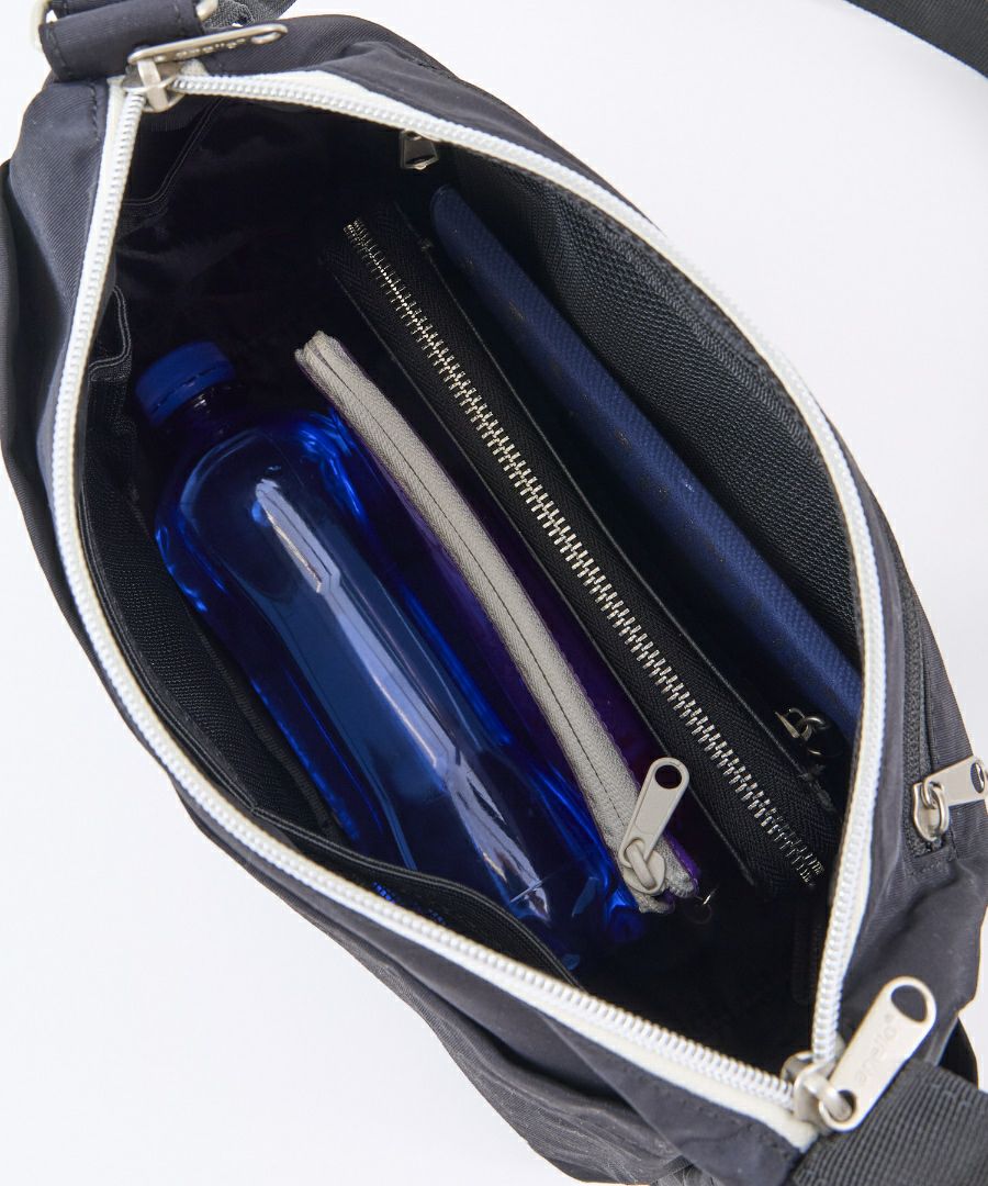 anello ショルダーバッグ 両面撥水 軽量 10ポケット A5 PARADE ATM0964