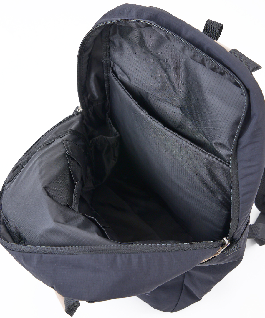 anello GRANDE リュック バックパック 両面撥水 軽量 10ポケット 21L PC収納 キャリーオン セキュリティポ A4 SABLE GTM0971