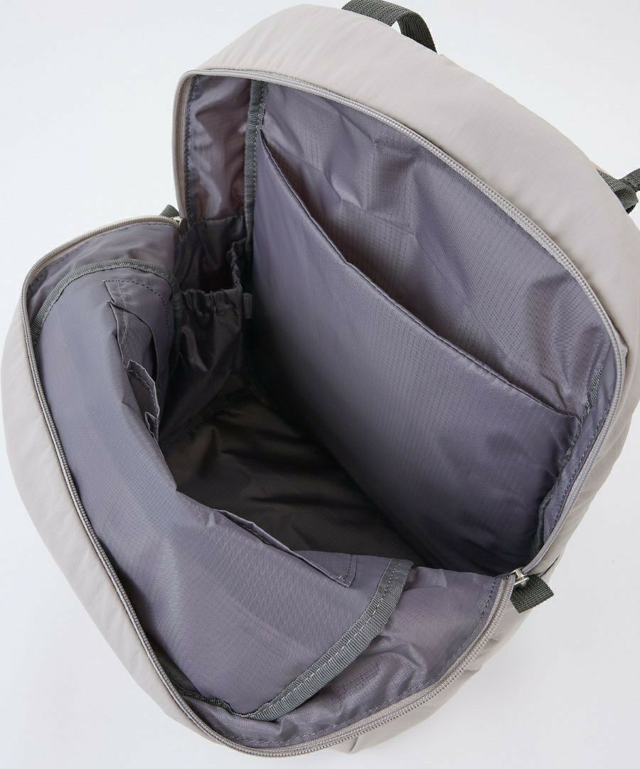 anello GRANDE リュック バックパック 両面撥水 軽量 10ポケット 21L PC収納 キャリーオン セキュリティポ A4 SABLE GTM0971