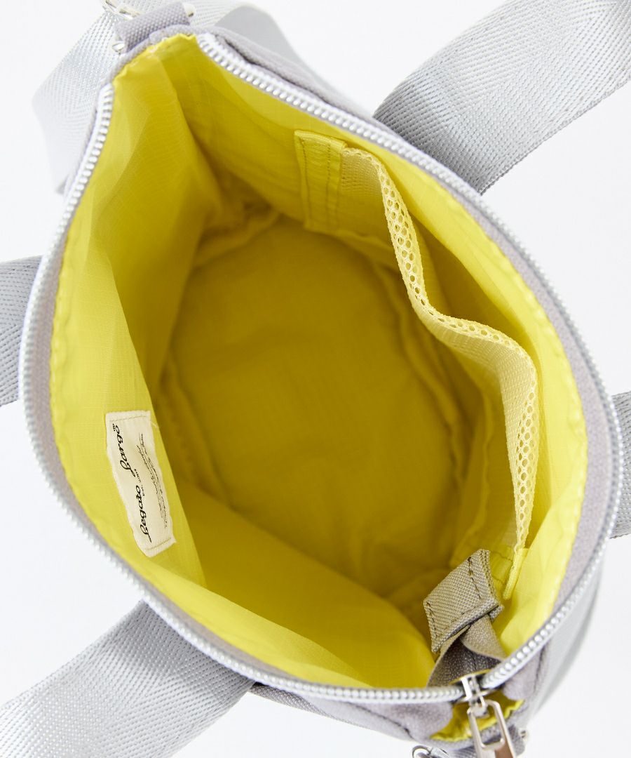 Legato Largo ショルダーバッグ 両面撥水 本体保冷 軽量 2WAY ボトル入れ mini おさんぽBAG LH-D1441