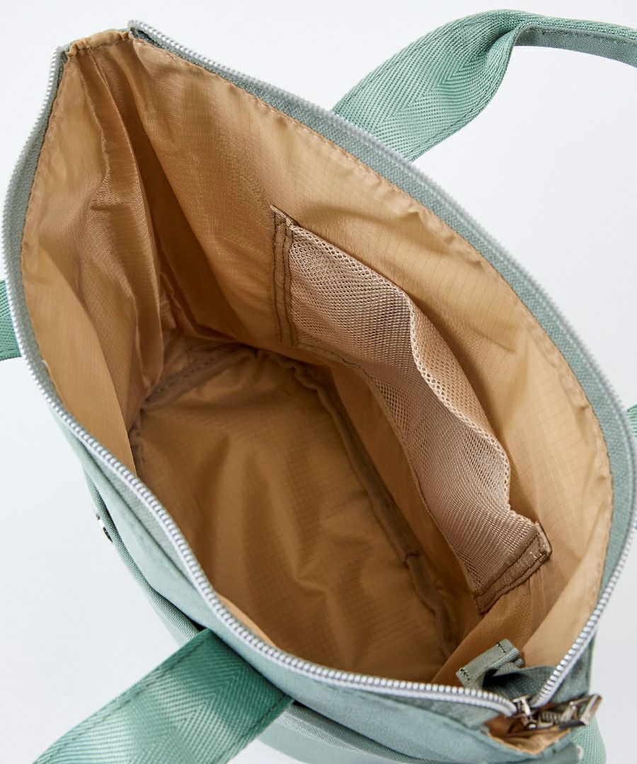 Legato Largo ショルダーバッグ 両面撥水 本体保冷 軽量 2WAY A5 おさんぽBAG LH-D1442
