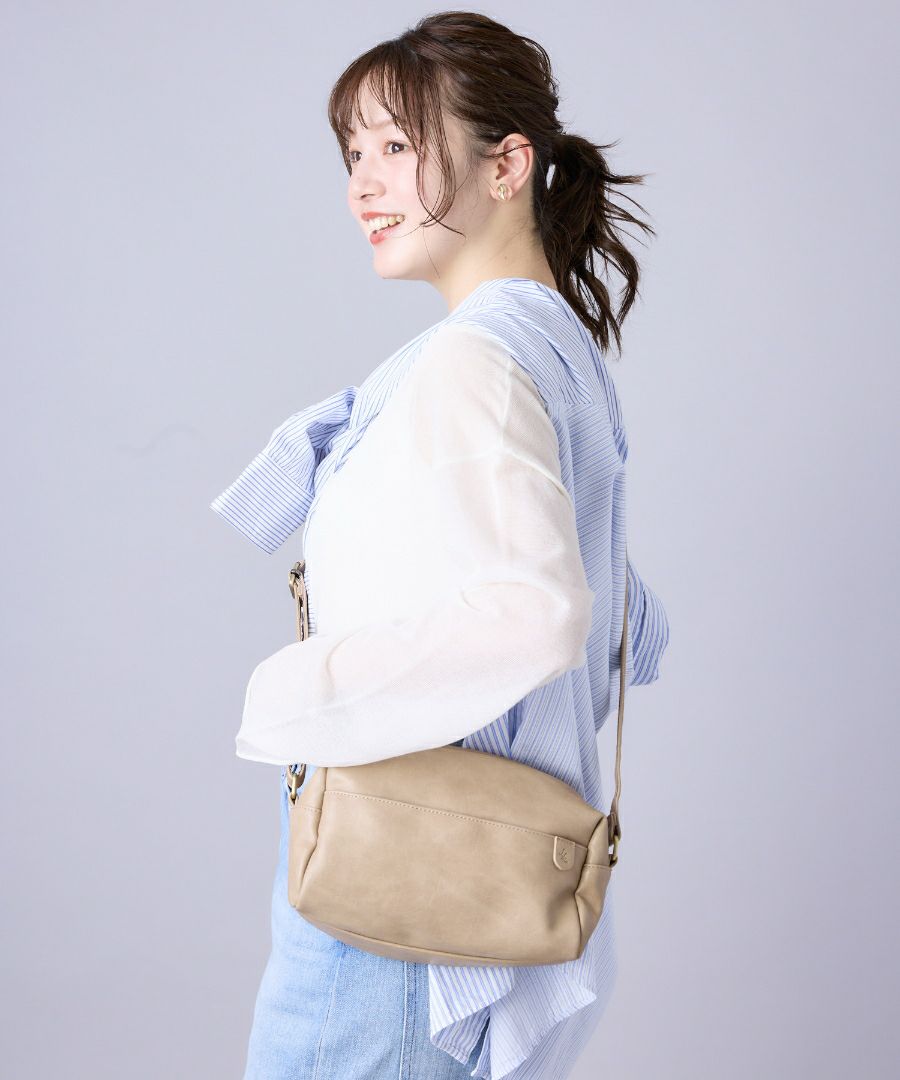 Legato Largo ショルダーバッグ 5ポケット 長財布と600mlボトルが同時収納 ヴィンテージ 自立 mini ナチュラルヴィンテージ LG-V0421