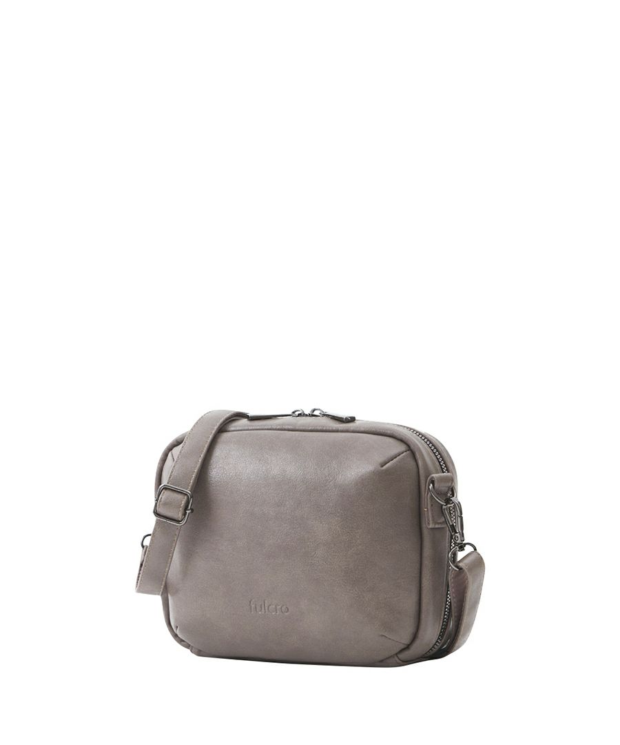 fulcro ポーチ 多収納 ガジェット入れ 内部仕分け 整理 0  fca-1005