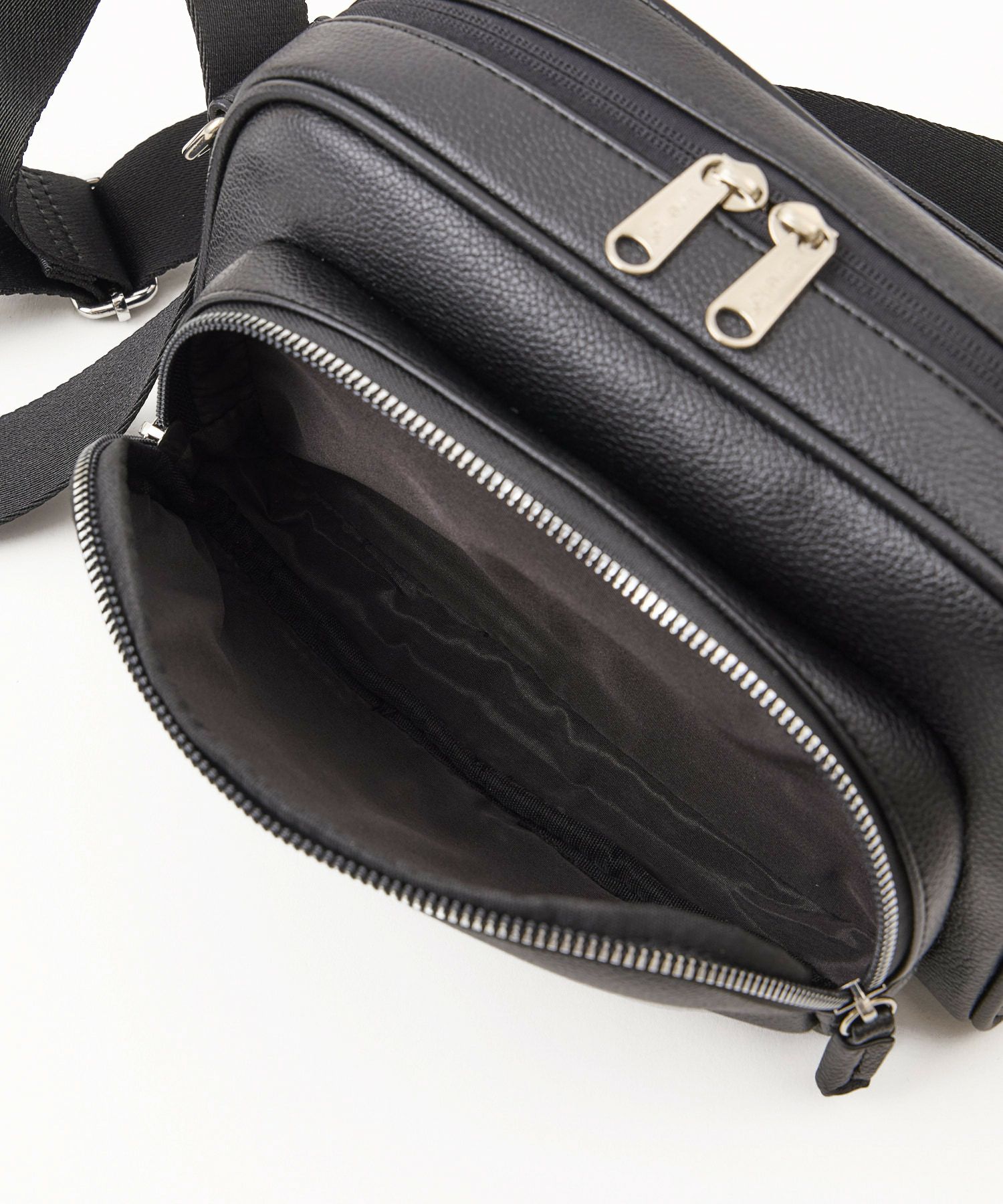 anello ショルダーバッグ 金属ビスロンファスナー 自立 mini CHERISH AGB5031