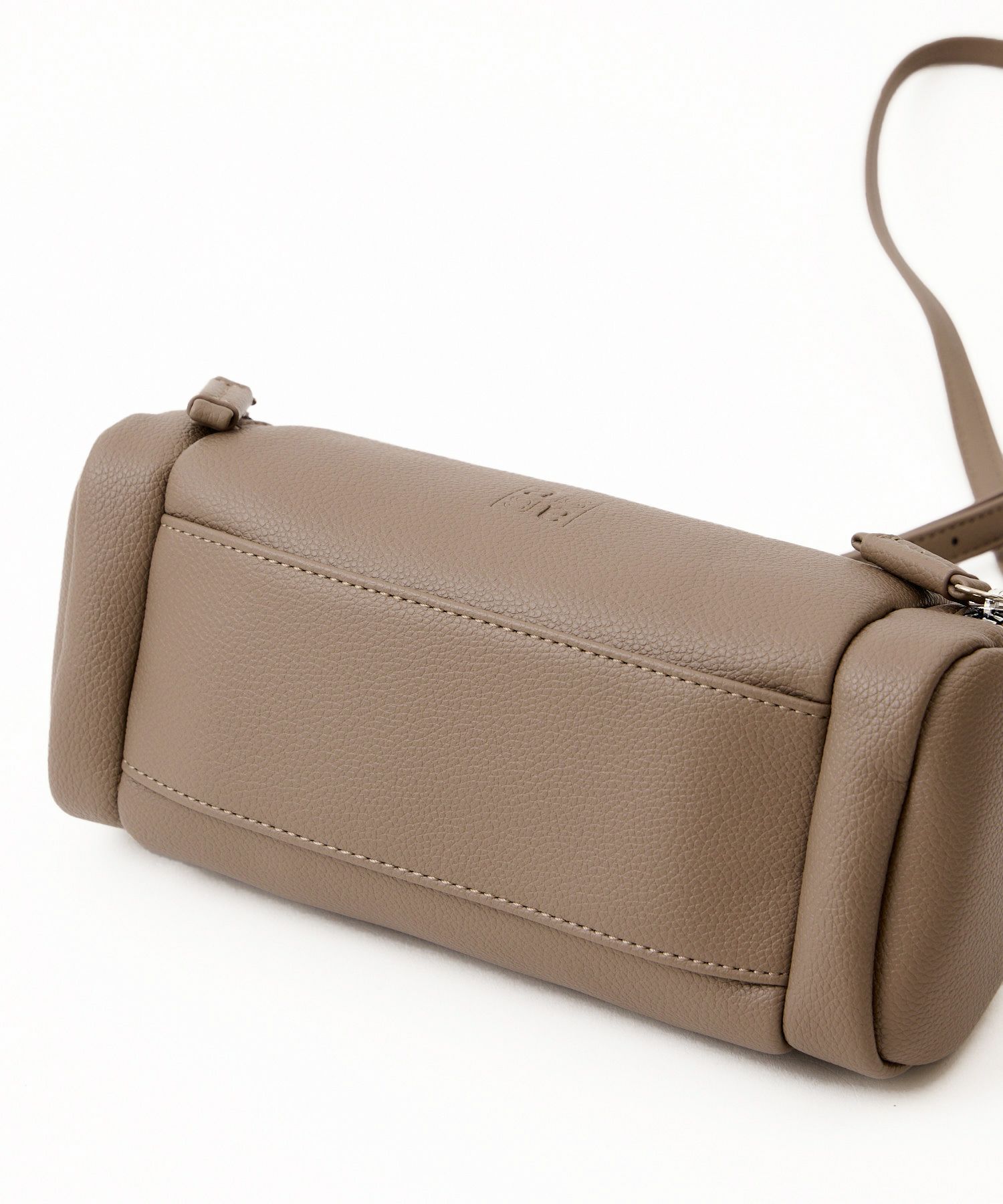 anello ショルダーバッグ 金属ビスロンファスナー 自立 mini CHERISH AGB5035