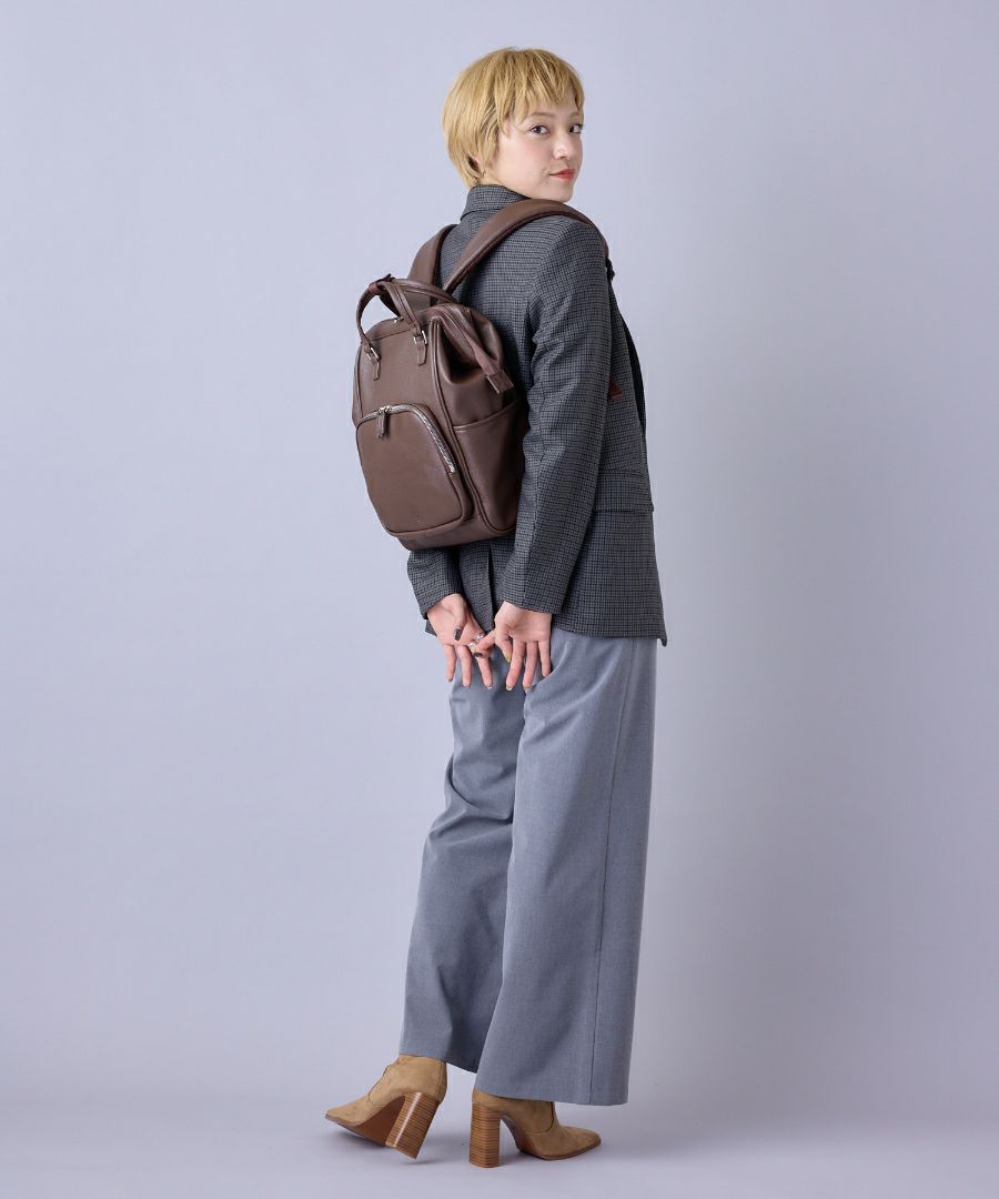 anello リュック バックパック 金属ビスロンファスナー 自立 キャリーオン A4 CHERISH AGB5037