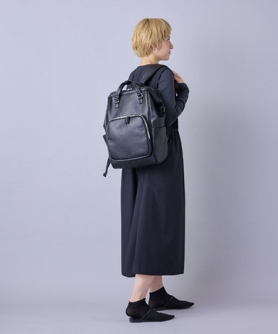 anello リュック バックパック 金属ビスロンファスナー 自立 キャリーオン A4 CHERISH AGB5038