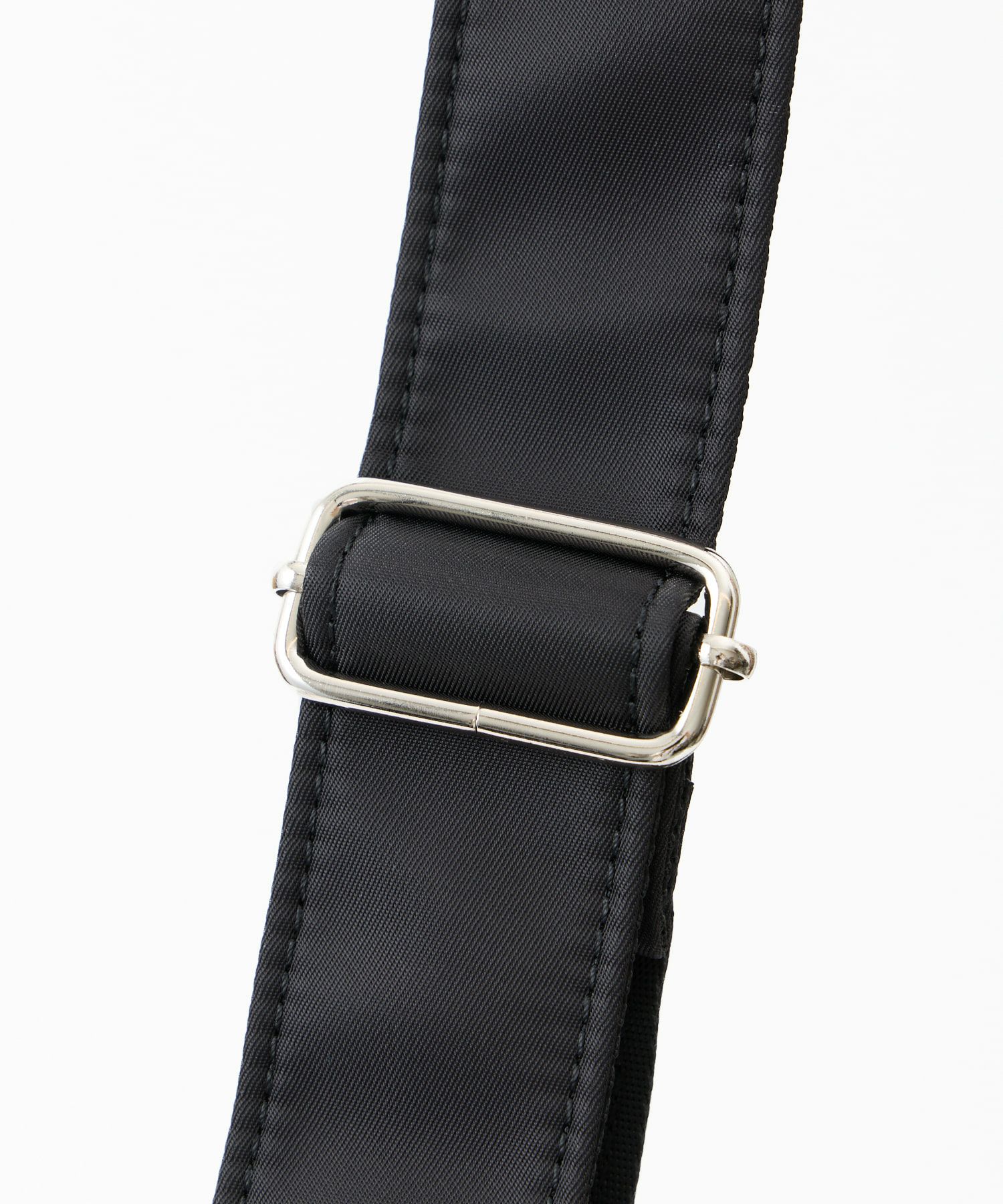 anello ショルダーバッグ 両面撥水 ラバープリント パディング Dカン A4 ALF AIY0133