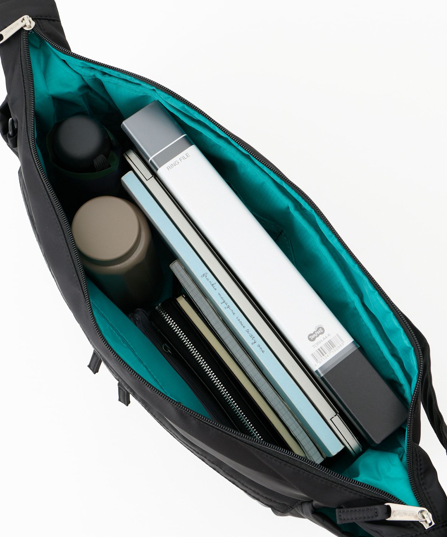 anello ショルダーバッグ 両面撥水 ラバープリント パディング Dカン A4 ALF AIY0133