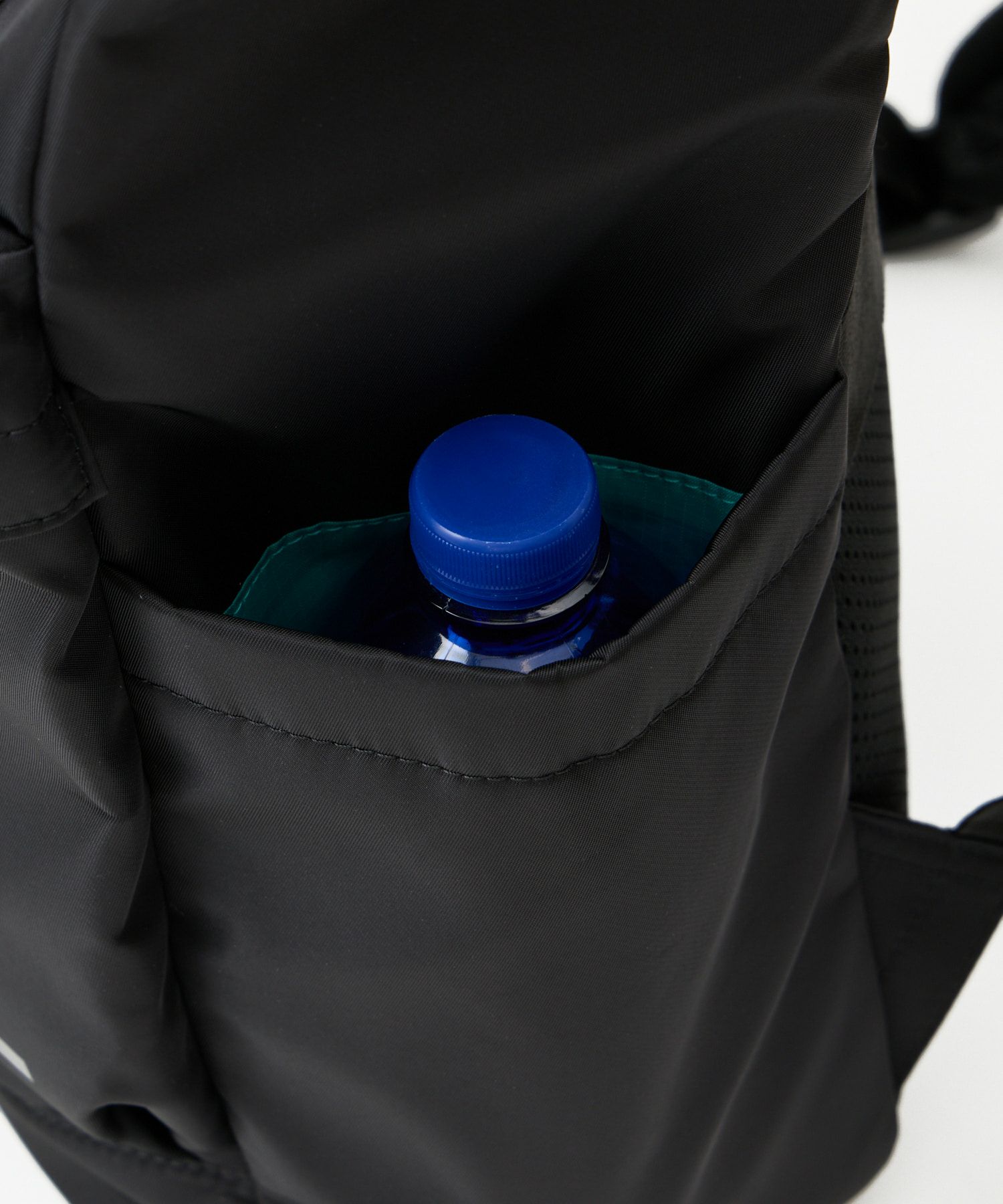 anello リュック バックパック 両面撥水 ラバープリント パディング Dカン PC収納 キャリーオン A4 ALF AIY0134