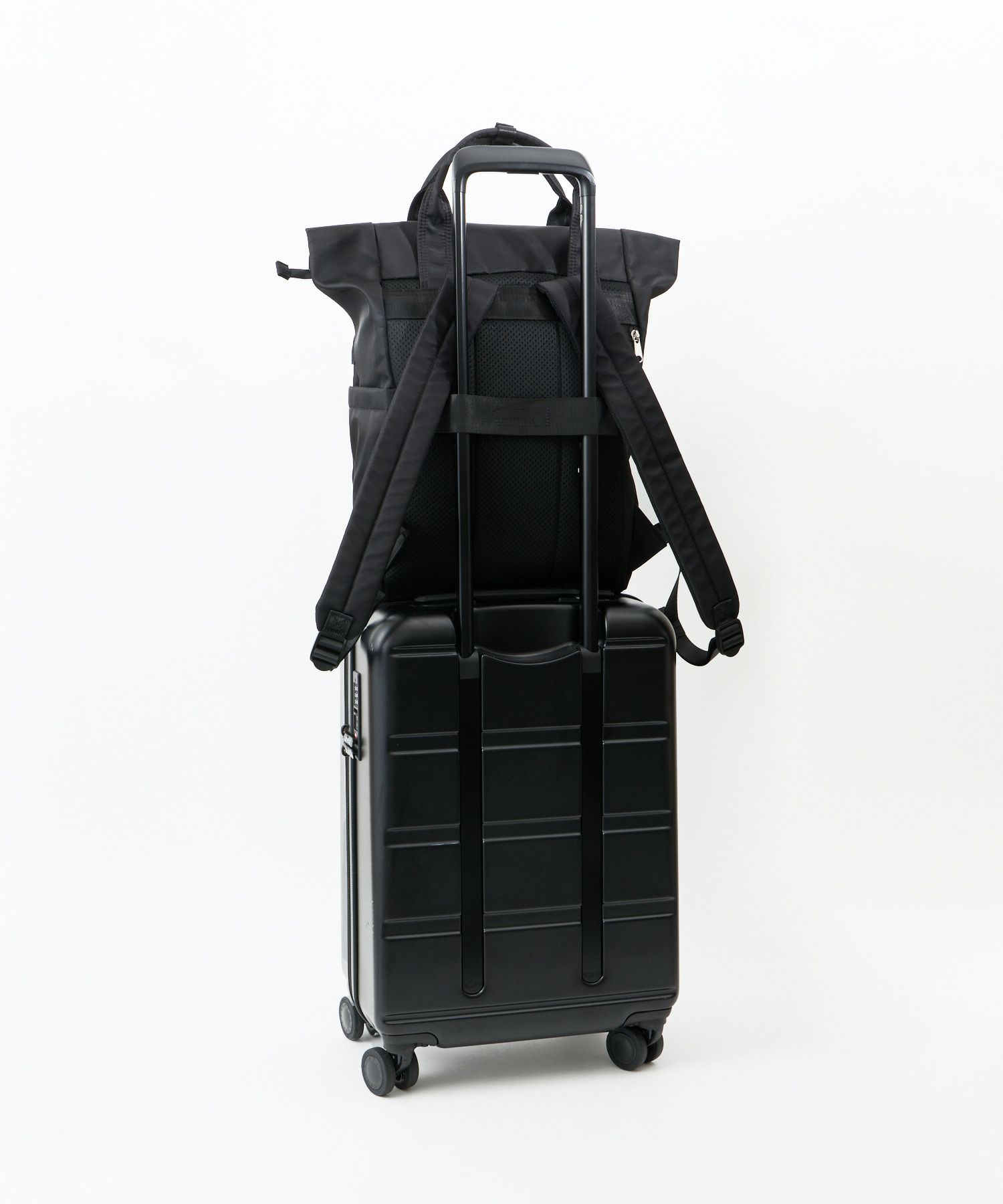 anello リュック バックパック 両面撥水 ラバープリント パディング Dカン PC収納 キャリーオン A4 ALF AIY0134