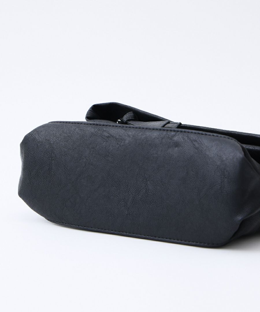 Legato Largo ショルダーバッグ 洗濯可能 自立 口折れ A5 ユニプレーン LG-X0471