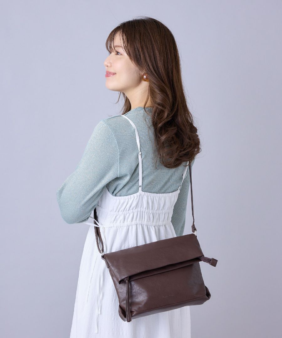 Legato Largo ショルダーバッグ 洗濯可能 自立 口折れ A5 ユニプレーン LG-X0471