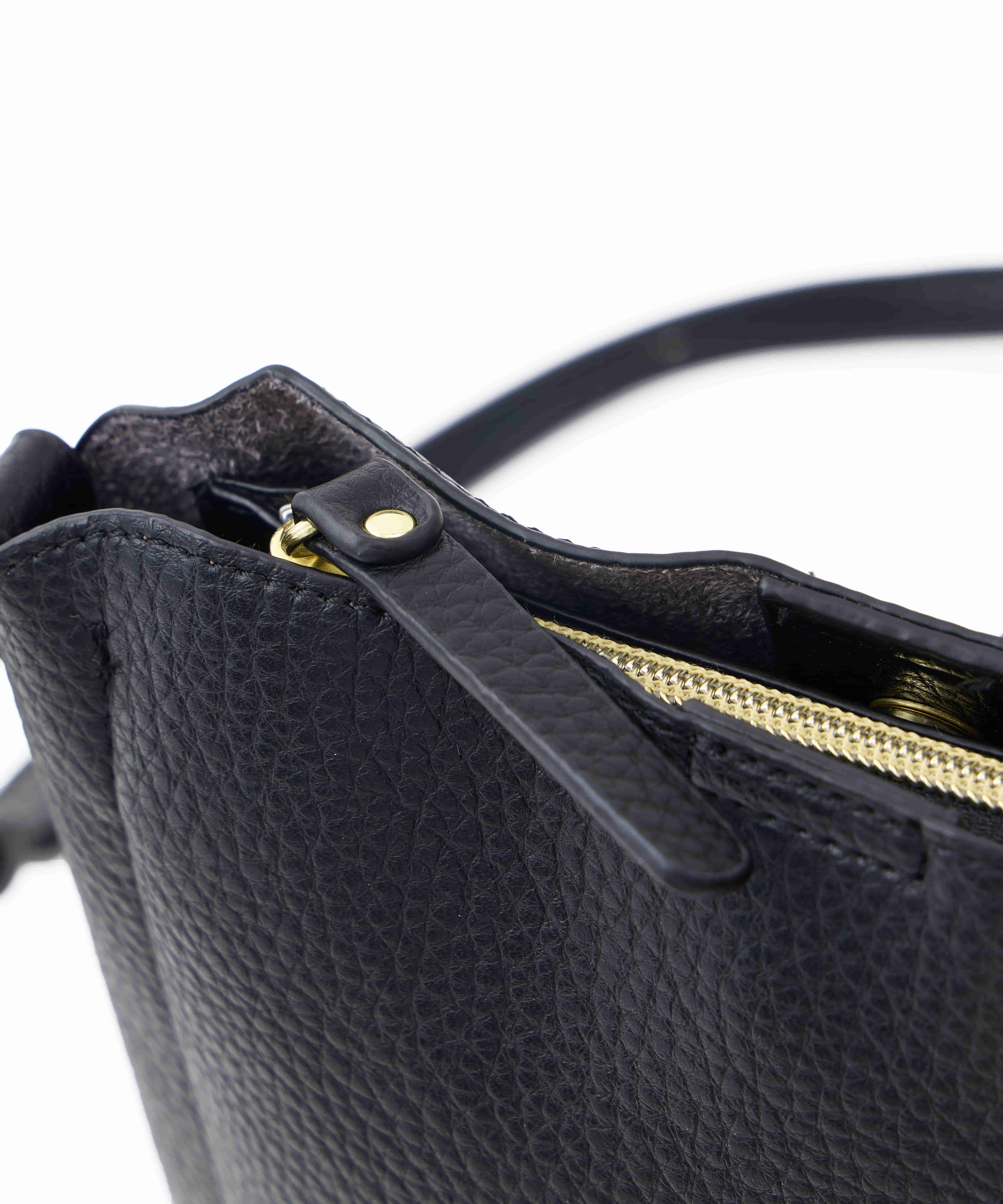 Legato Largo ショルダーバッグ シボ合皮 高見え 軽量 3つ口仕様 0 レトロシボ LH-D1376