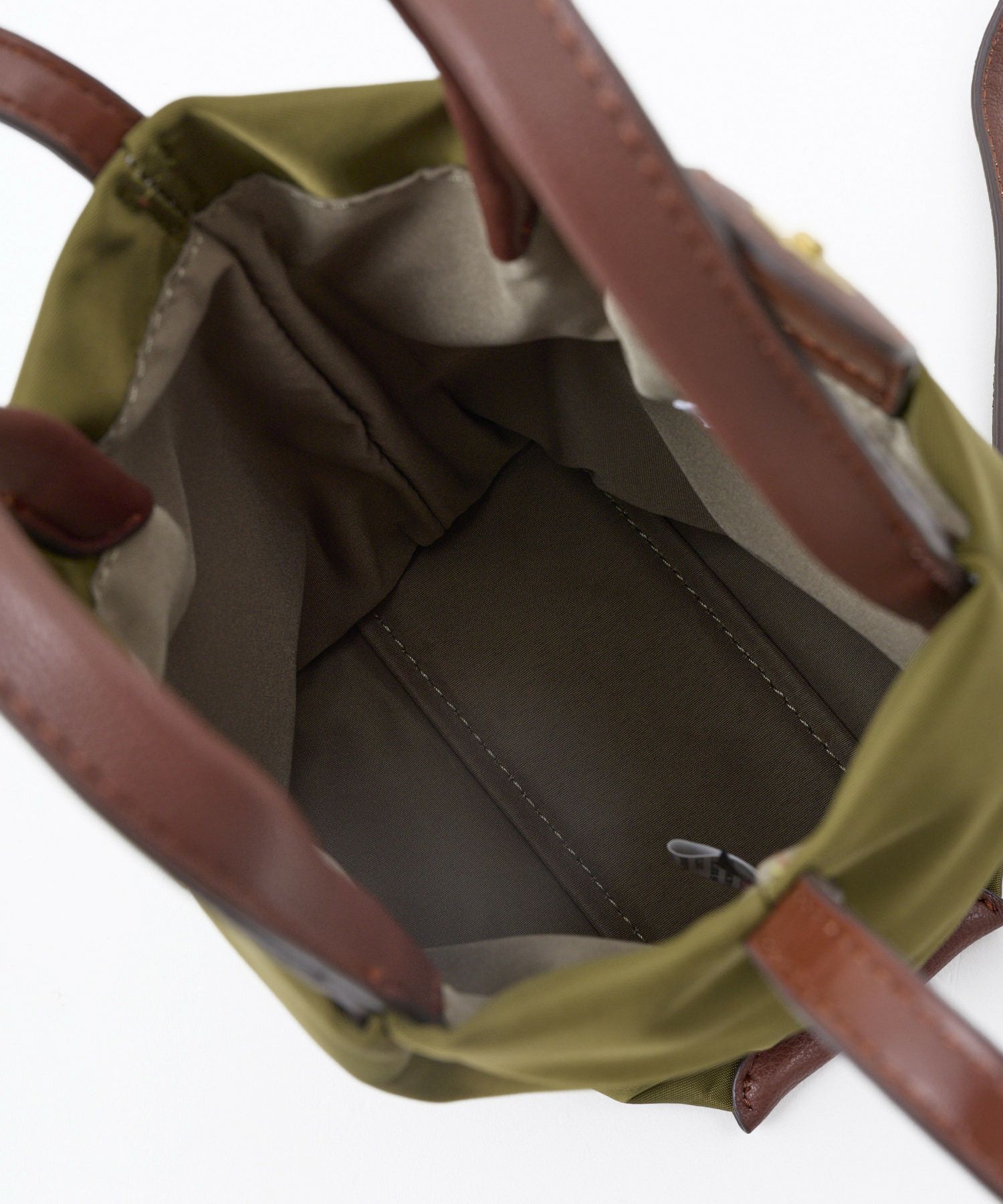 Legato Largo ショルダーバッグ 撥水 自立 肩楽 ショルダーパッド付き スマホ収納可能 コンパクト mini 肩楽 LH-L0153