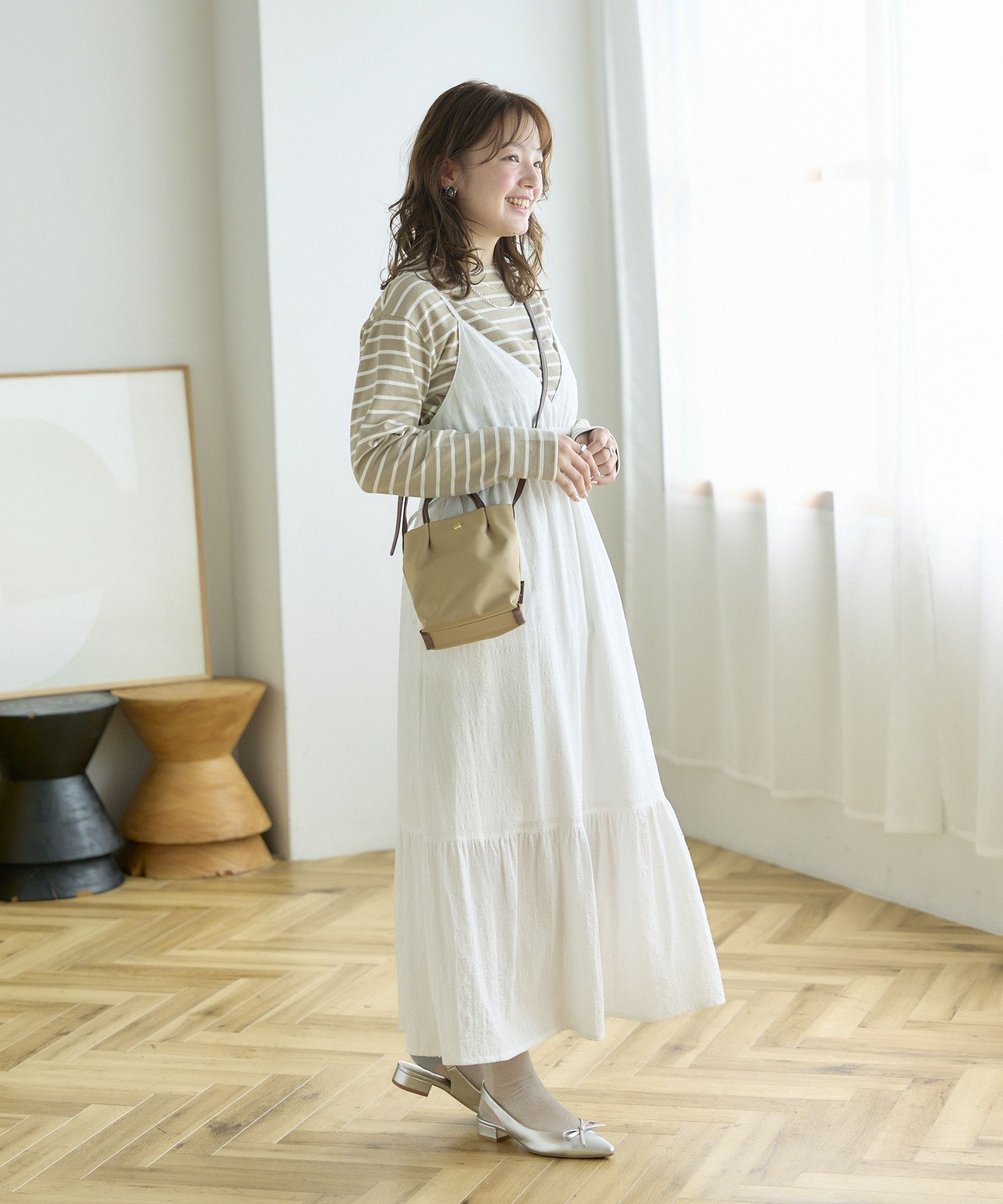 Legato Largo ショルダーバッグ 撥水 自立 肩楽 ショルダーパッド付き スマホ収納可能 コンパクト mini 肩楽 LH-L0153